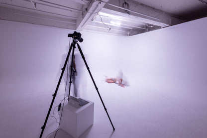 White cyclorama - photography / videography studio in Montréal (Plateau Mont-Royal)