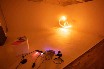 White cyclorama - photography / videography studio in Montréal (Plateau Mont-Royal)